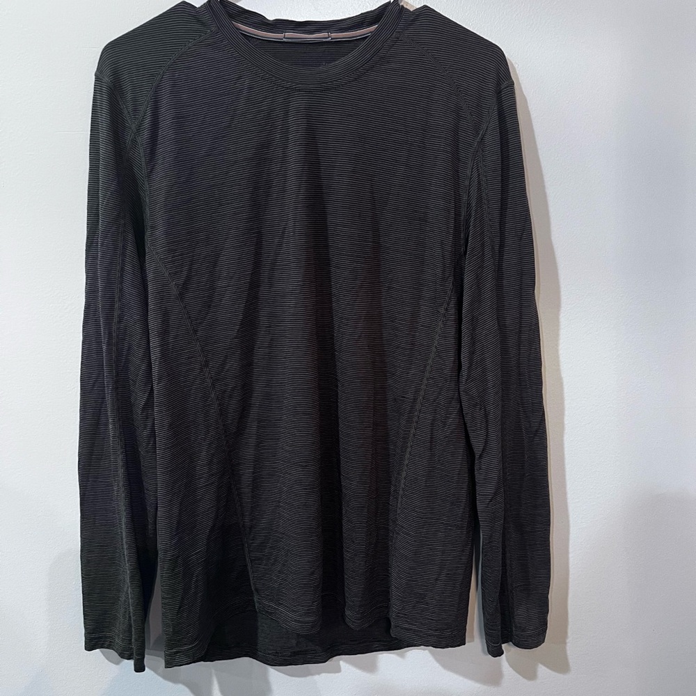 Smartwool long sleeve shirt size medium brown and black striped